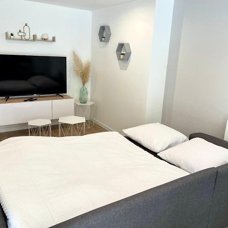 Appartement 2 Chambres En Plein Centre Ville シャロン・シュル・ソーヌ エクステリア 写真