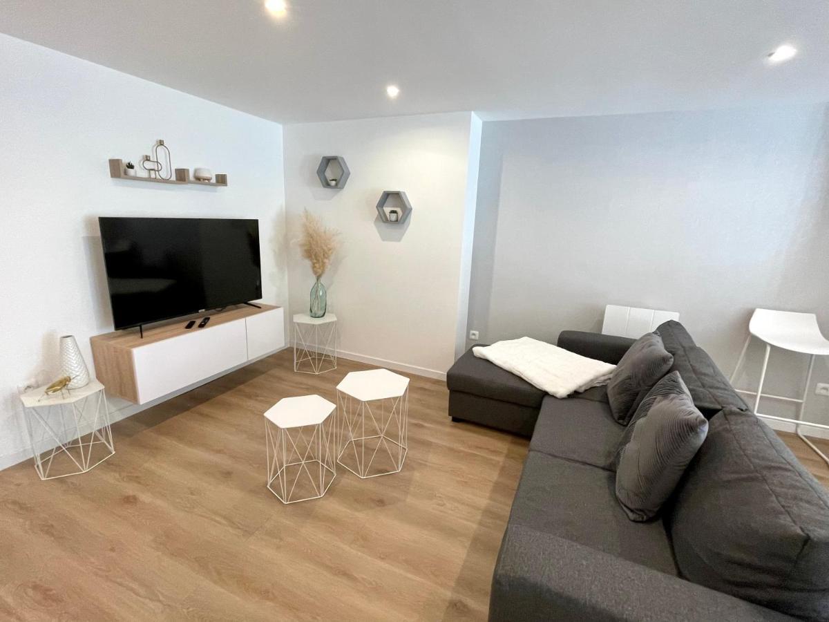 Appartement 2 Chambres En Plein Centre Ville シャロン・シュル・ソーヌ エクステリア 写真