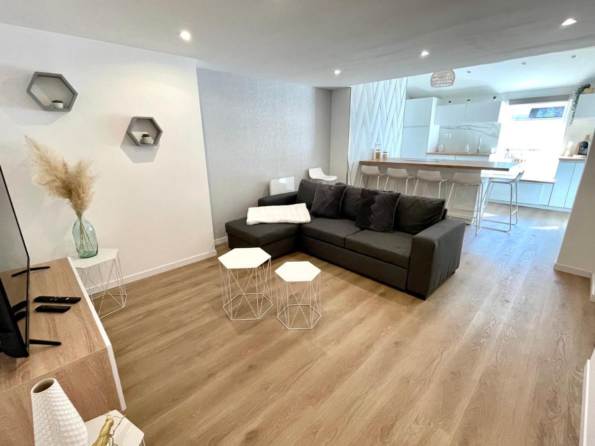 Appartement 2 Chambres En Plein Centre Ville シャロン・シュル・ソーヌ エクステリア 写真